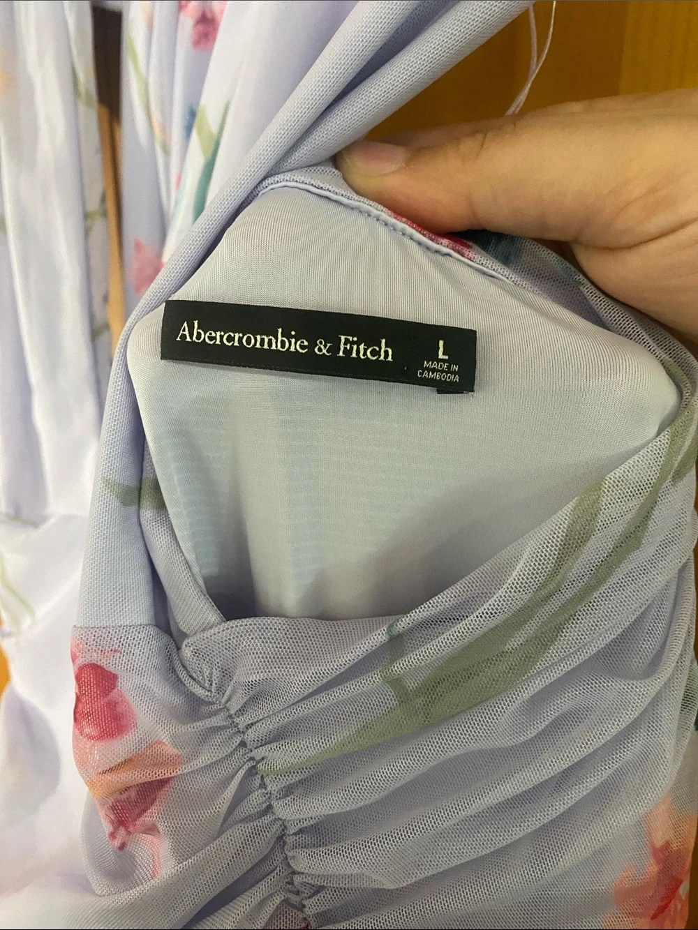 Abercrombie & Fitch flowing lavender